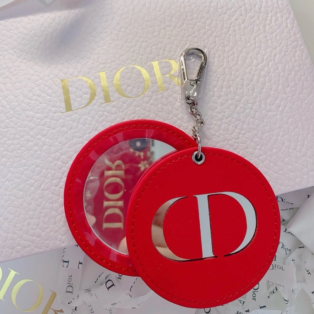 Dior mirror keycharm